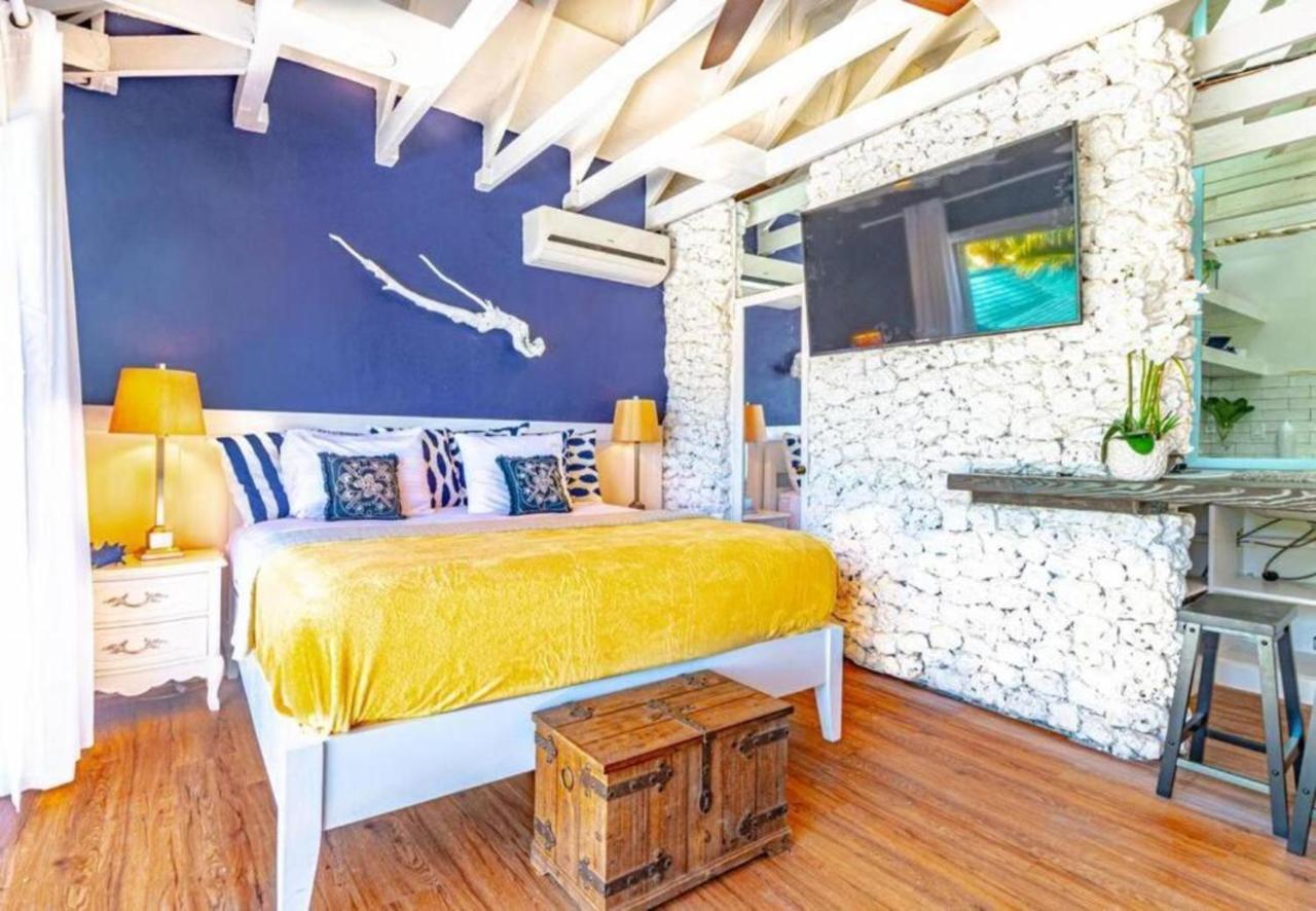 Pool Cottage At Viking Hill - Love Beach ナッソー エクステリア 写真