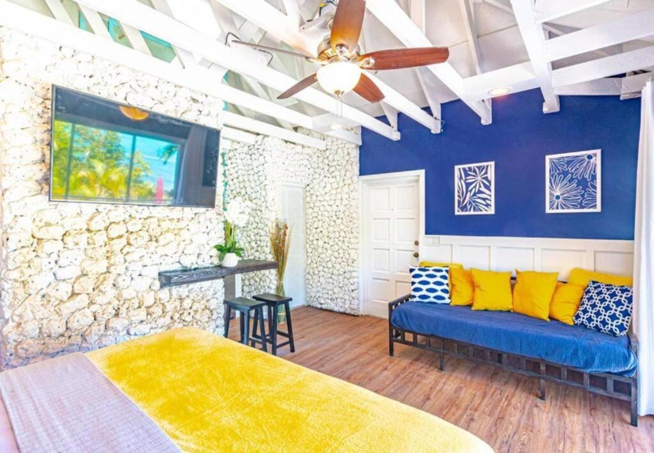 Pool Cottage At Viking Hill - Love Beach ナッソー エクステリア 写真
